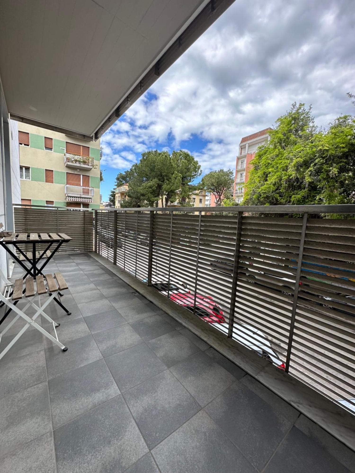 La Casa Di Yasmin_Pescara Centro Apartment Екстериор снимка