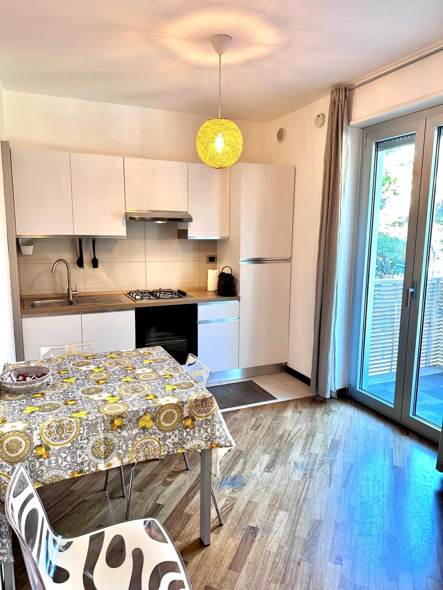 La Casa Di Yasmin_Pescara Centro Apartment Екстериор снимка