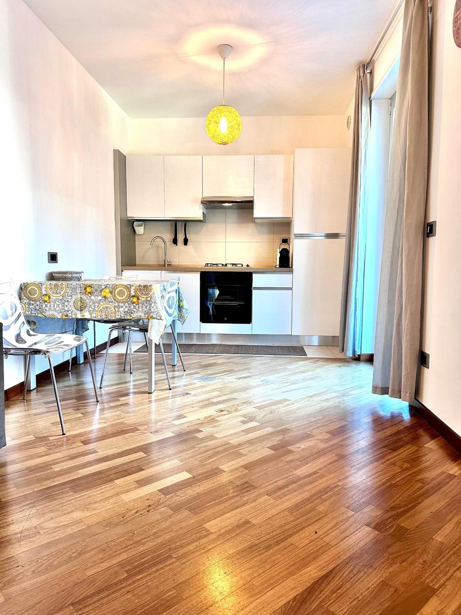 La Casa Di Yasmin_Pescara Centro Apartment Екстериор снимка